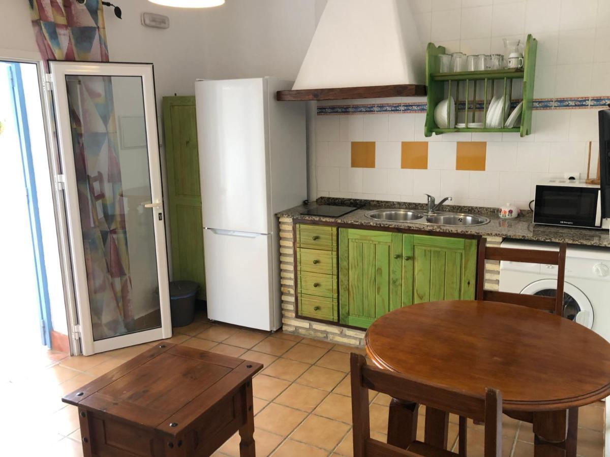 Apartamentos Cala Isabel Zahora Eksteriør billede