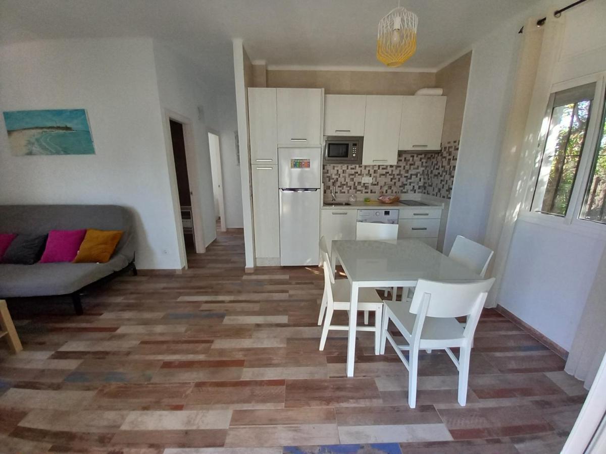 Apartamentos Cala Isabel Zahora Eksteriør billede